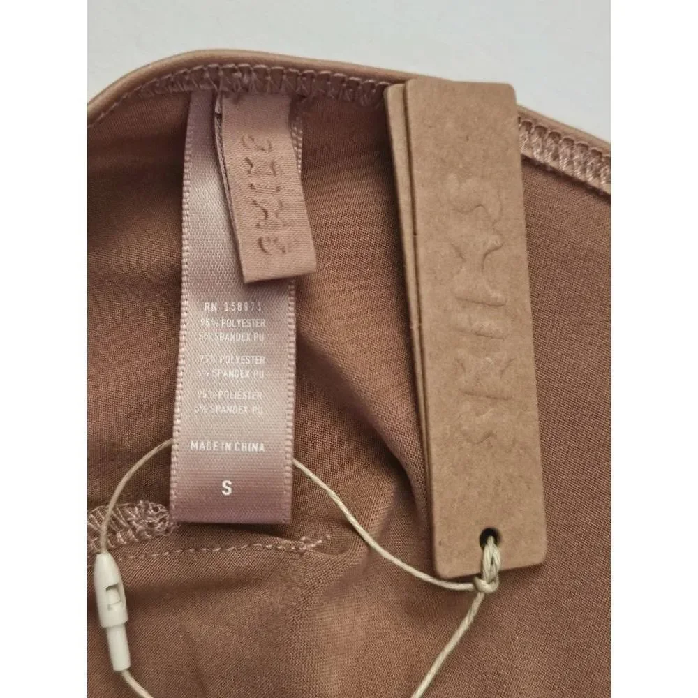 Skims wet jersey triangle bra Nwt - Picture 7 of 7